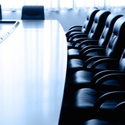 КИТАЙ | Акционеры акционерного общества